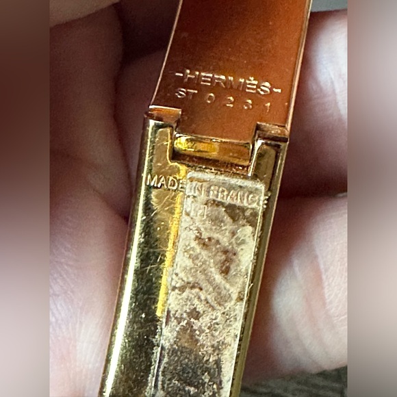 Authentic Hermes Clic Clac in White and Gold size Small - Picture 3 of 9